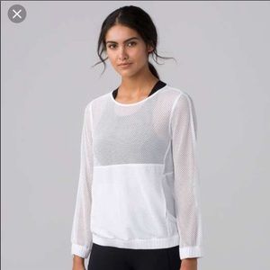 Lululemon white mesh long sleeve, 8/10